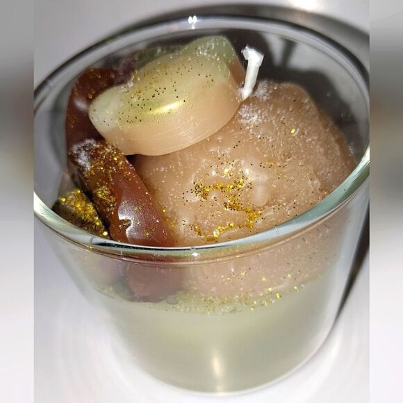 Hand crafted Cake Pop Sundae Ice cream dessert candle - Picture 6 of 7